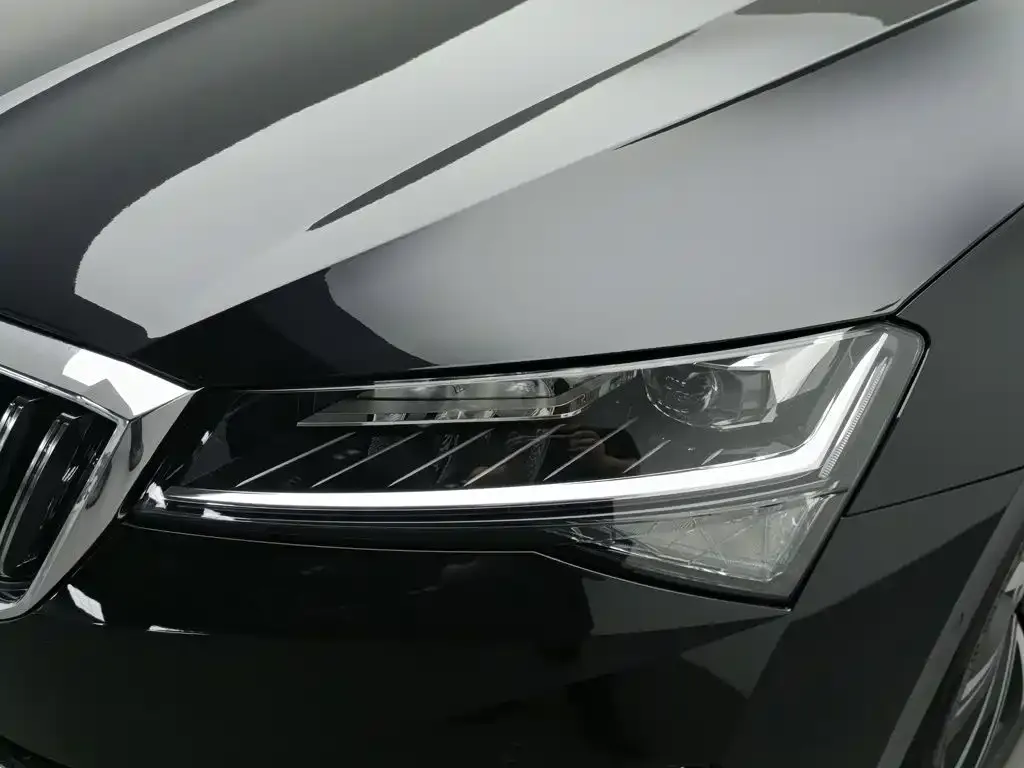 Skoda Superb — фото 3