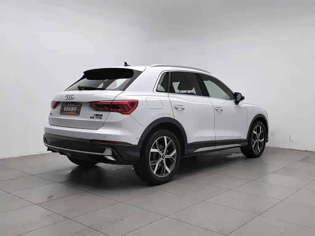 Audi Q3 — фото 2