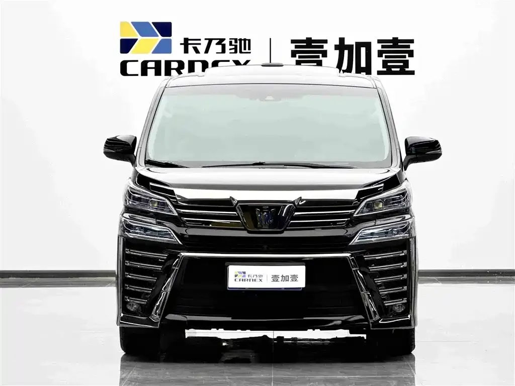 Toyota Vellfire — фото 9