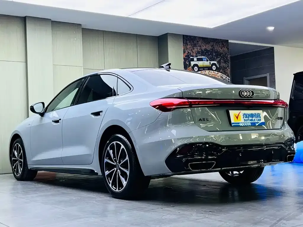 Audi A5L — фото 9