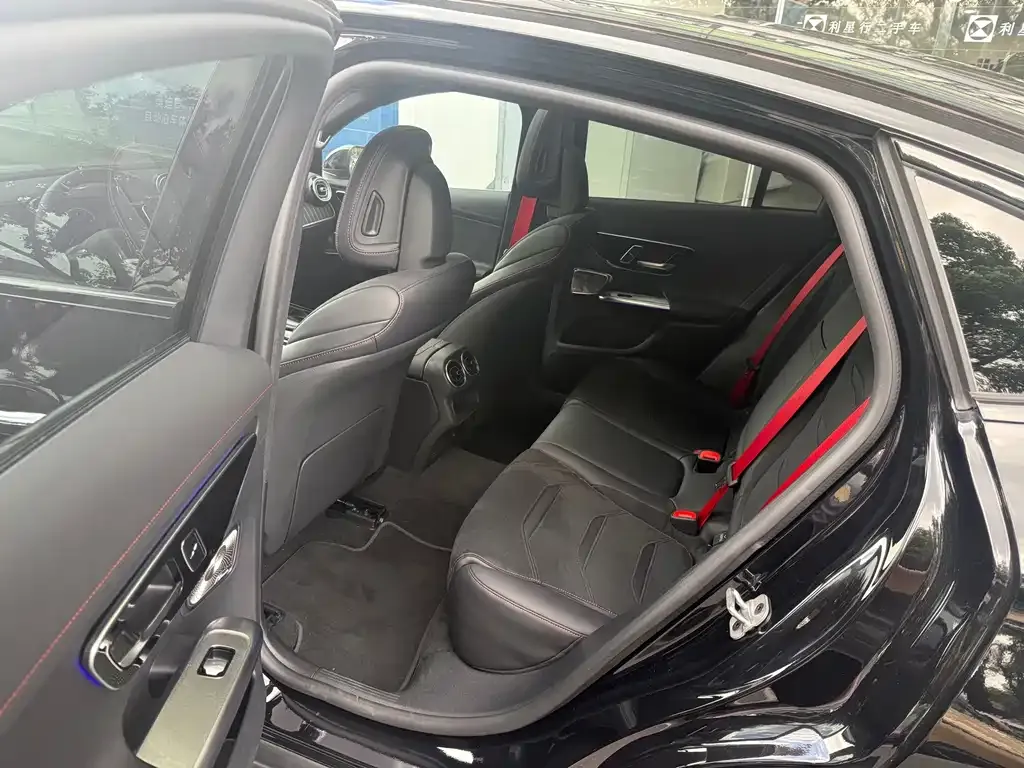 Mercedes-Benz GLC Coupe AMG — фото 9