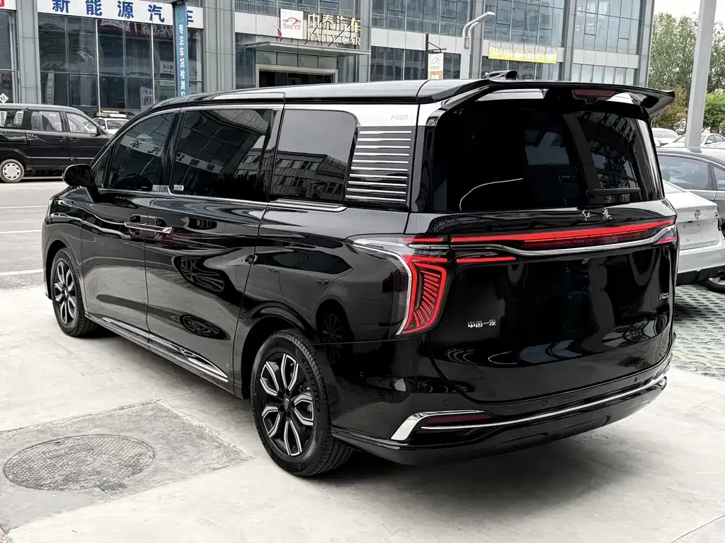 Hongqi HQ9 — фото 7