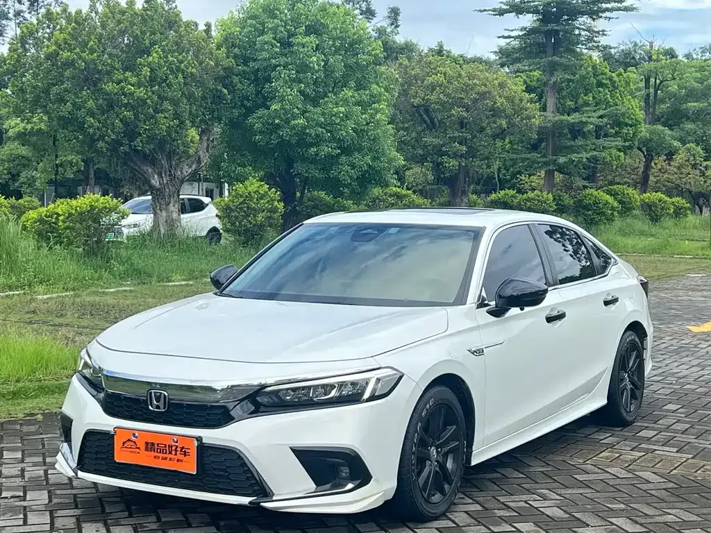 Honda Civic — фото 1