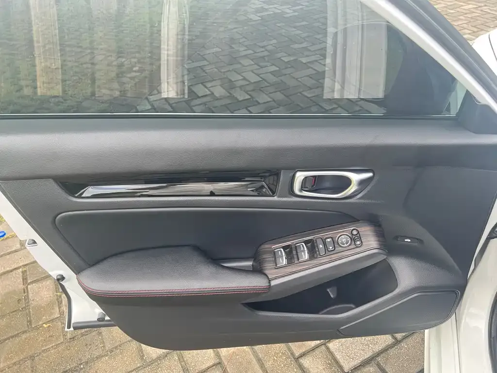 Honda Civic — фото 4