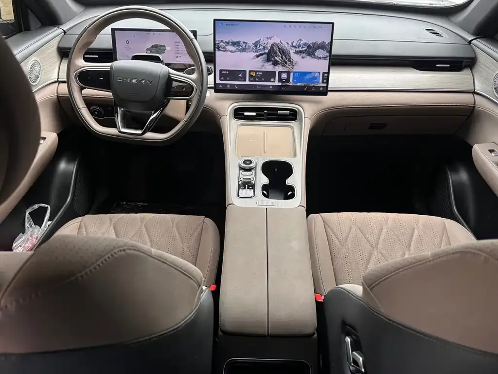 Chery Tiggo 8 PLUS — фото 2