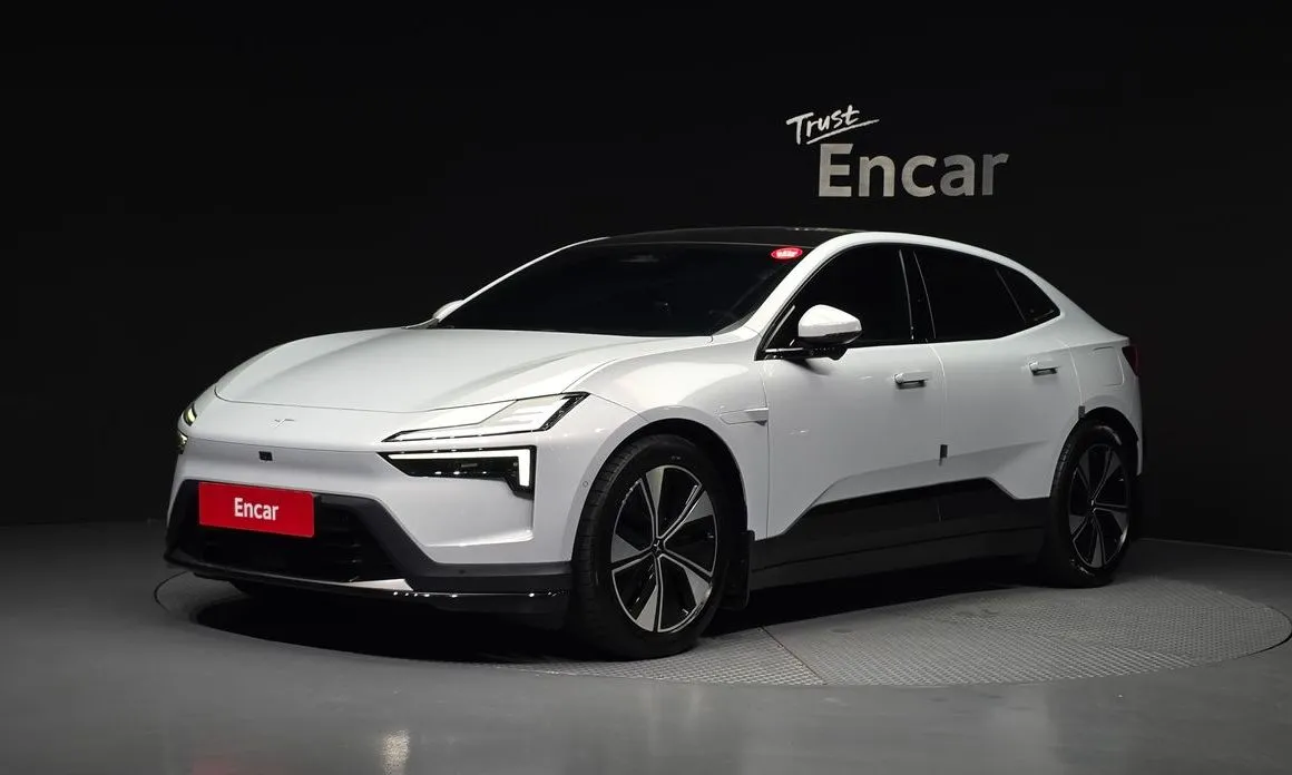 Polestar Polestar 4 — фото 1