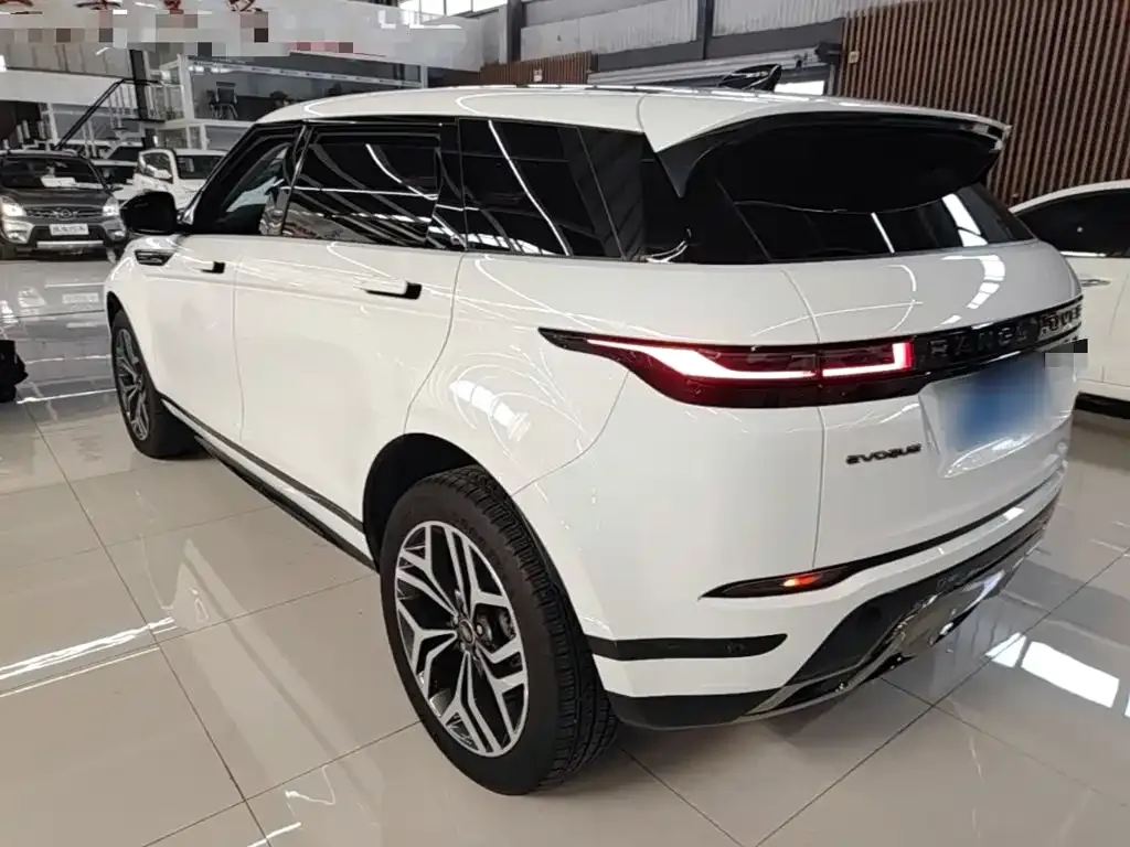 Land Rover Evoque — фото 9