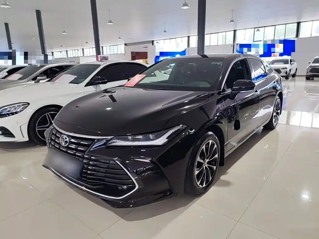 Toyota Avalon — фото 10