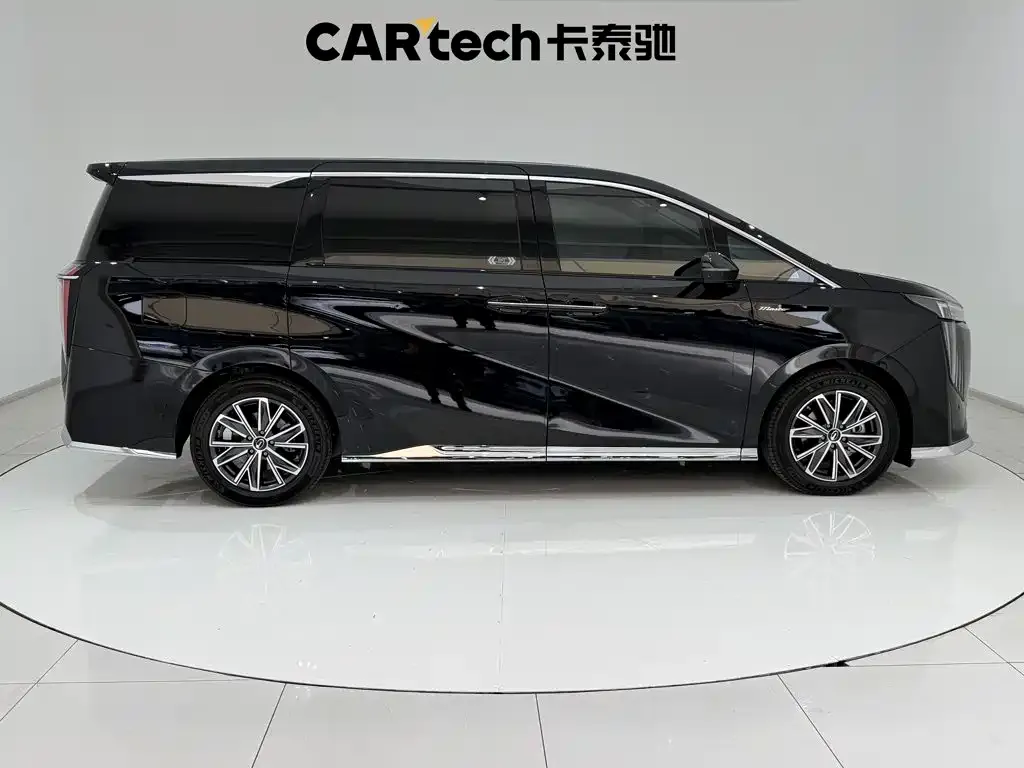 GAC Motor Trumpchi M8 — фото 6