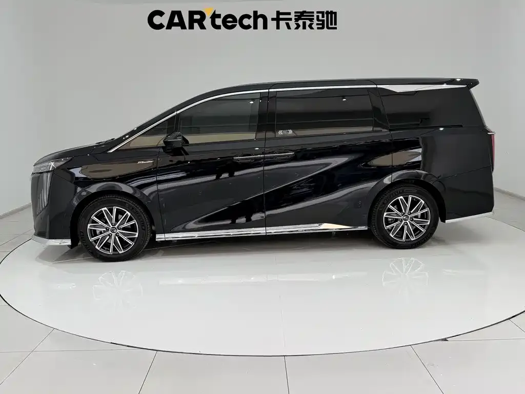 GAC Motor Trumpchi M8 — фото 9