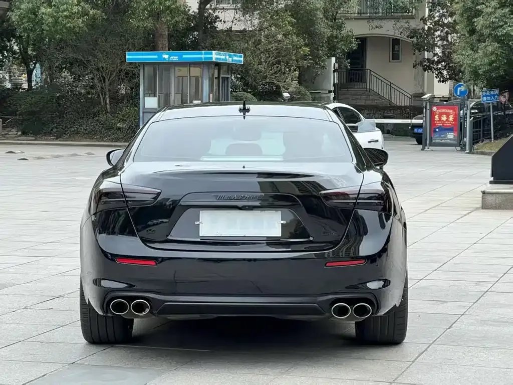 Maserati Ghibli — фото 7