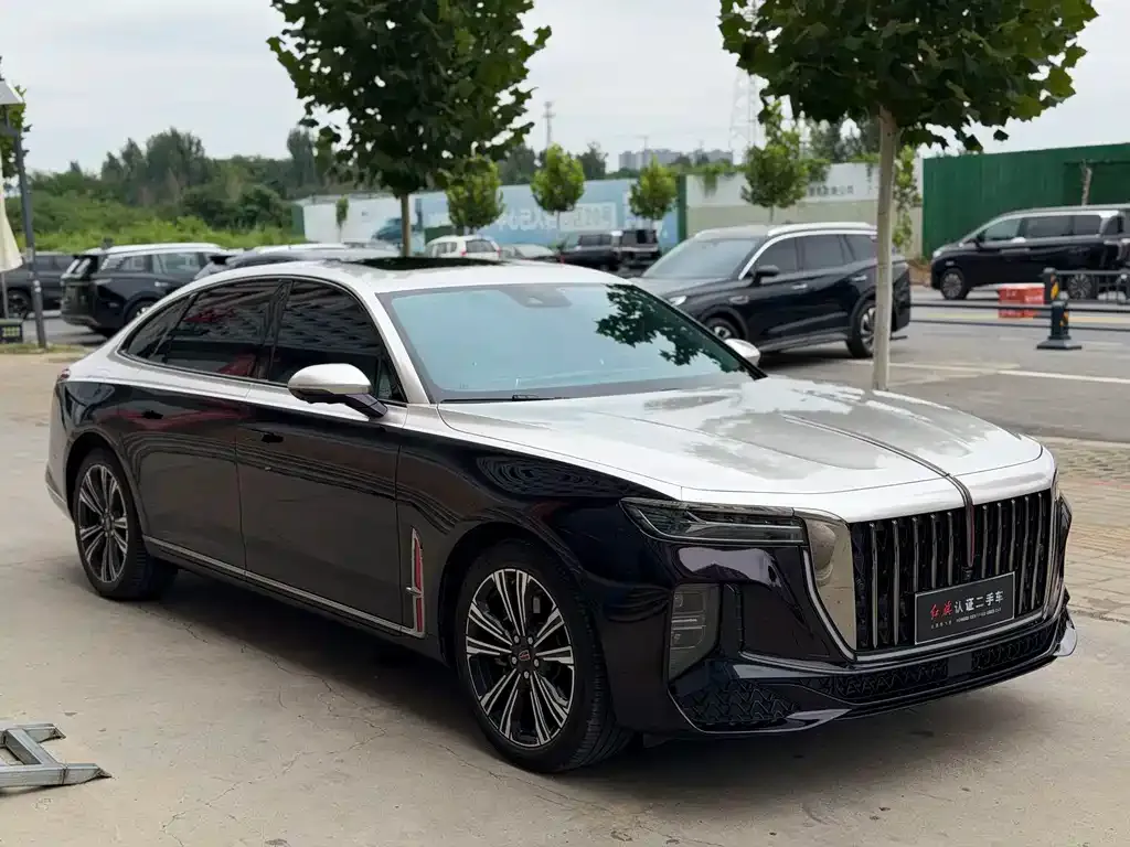 Hongqi H9 — фото 1