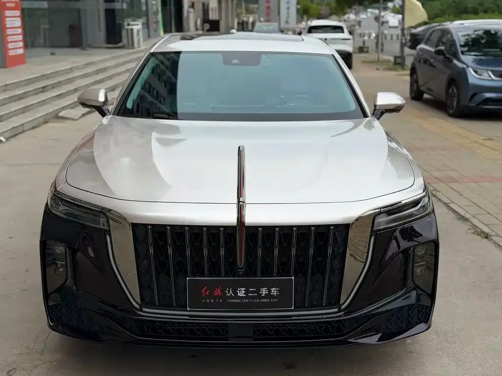Hongqi H9 — фото 3