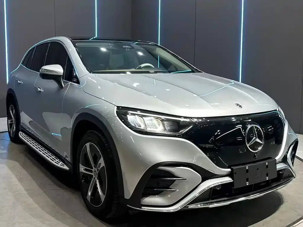 Mercedes-Benz EQE SUV — фото 8