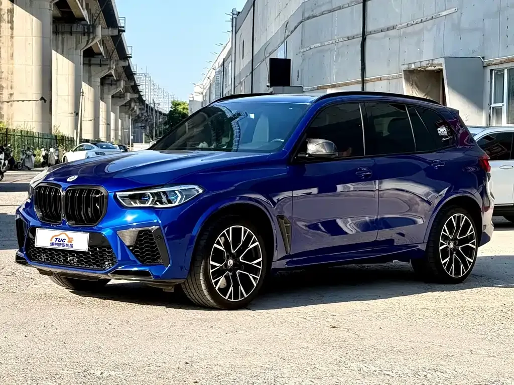 BMW X5 M — фото 1