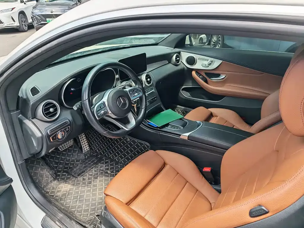 Mercedes-Benz C-Class (Import) — фото 6