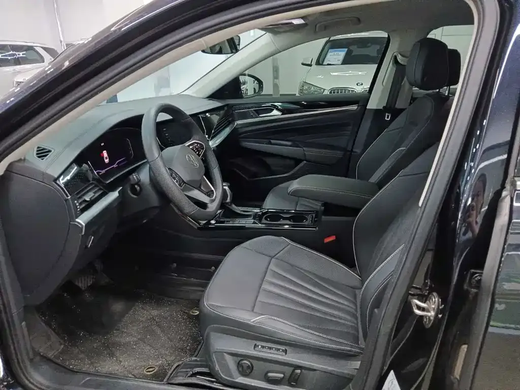 Volkswagen Passat — фото 4