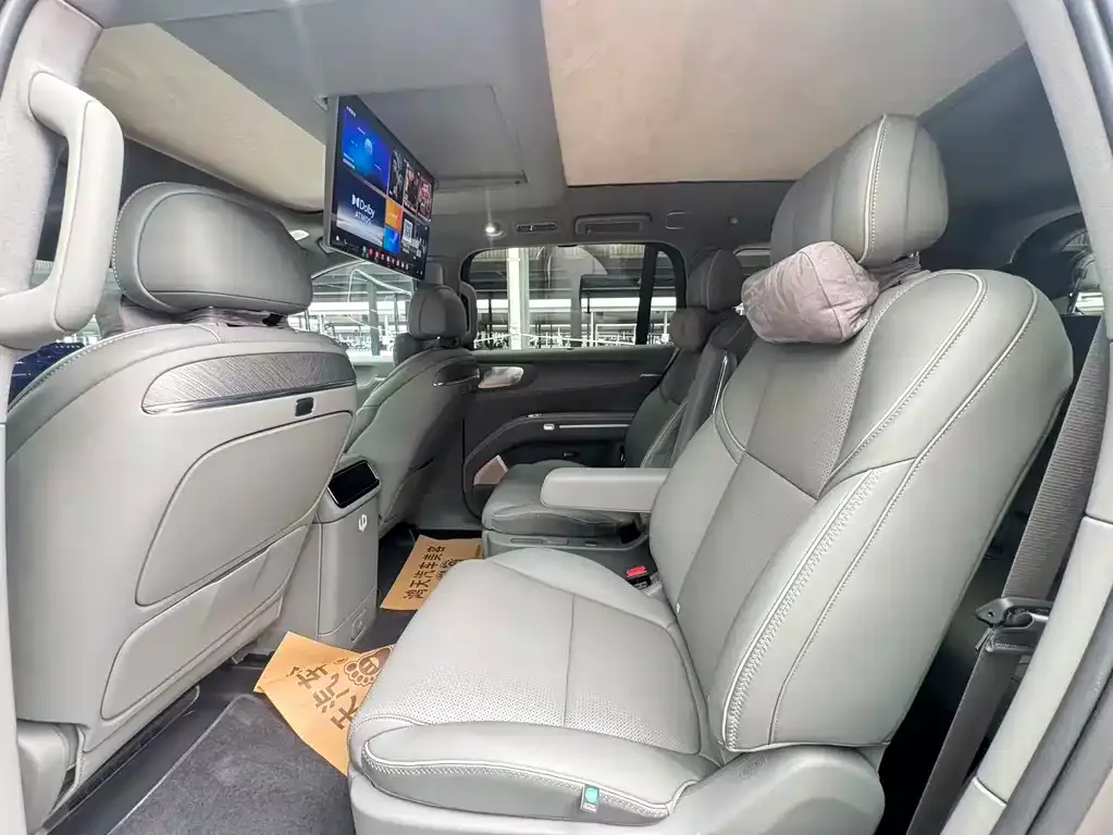 Leapmotor Leapmotor D19 — фото 7