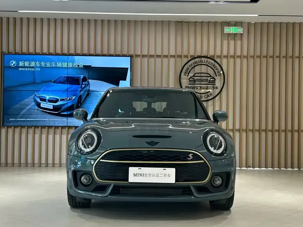 MINI Clubman — фото 8