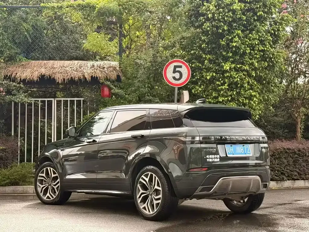 Land Rover Evoque — фото 7