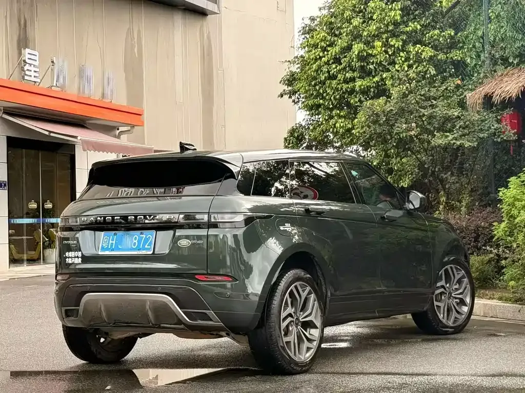 Land Rover Evoque — фото 10
