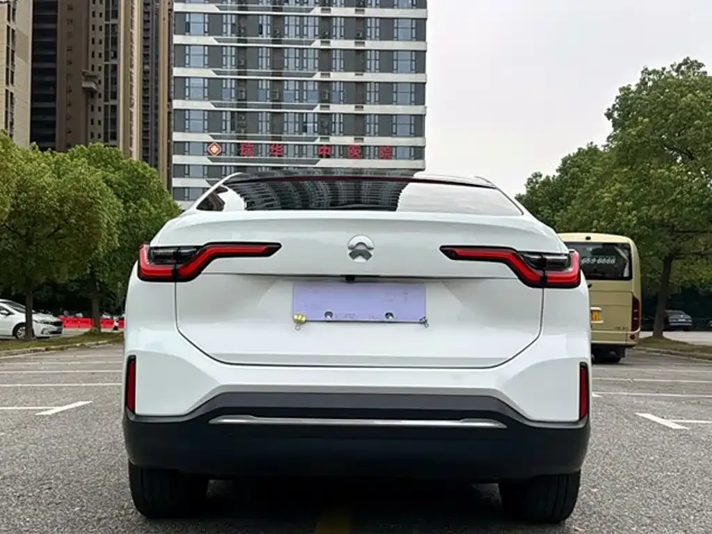 NIO EC6 — фото 5