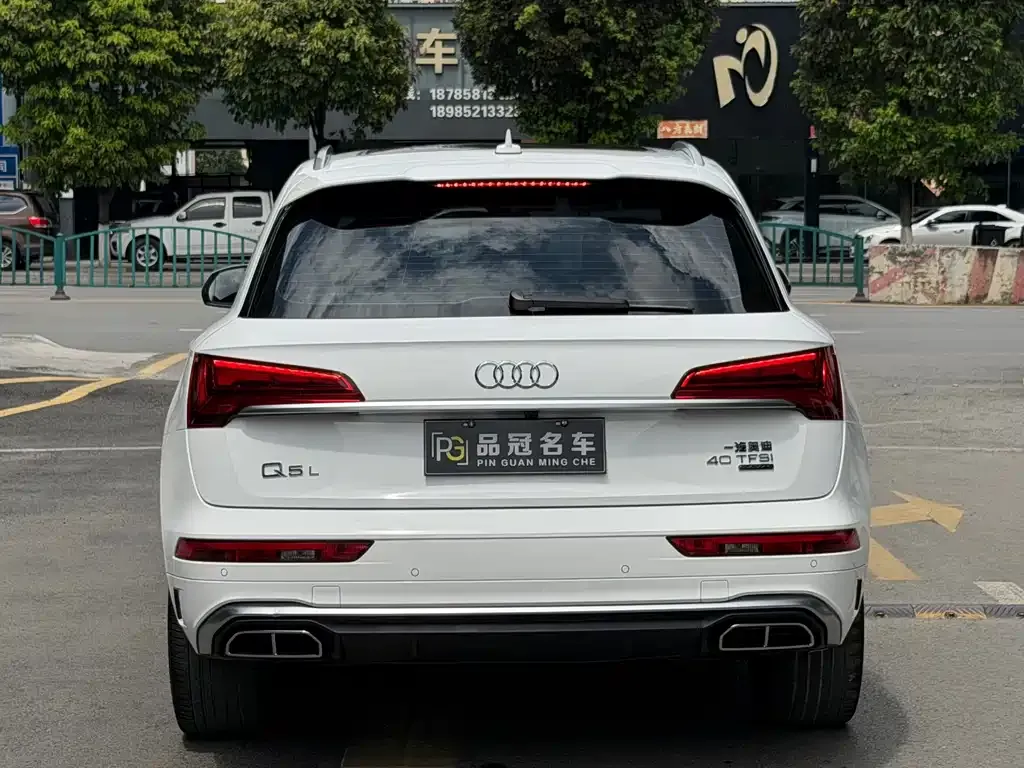 Audi Q5L — фото 3