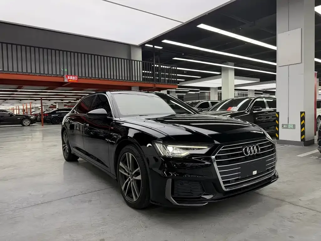 Audi A6L — фото 2