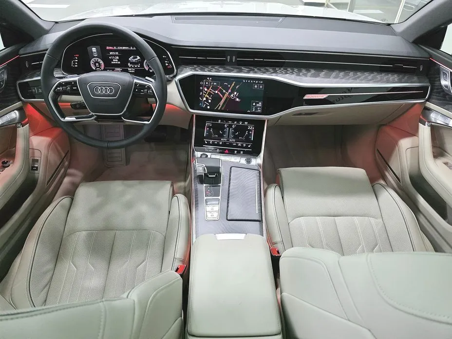 Audi A7 — фото 2