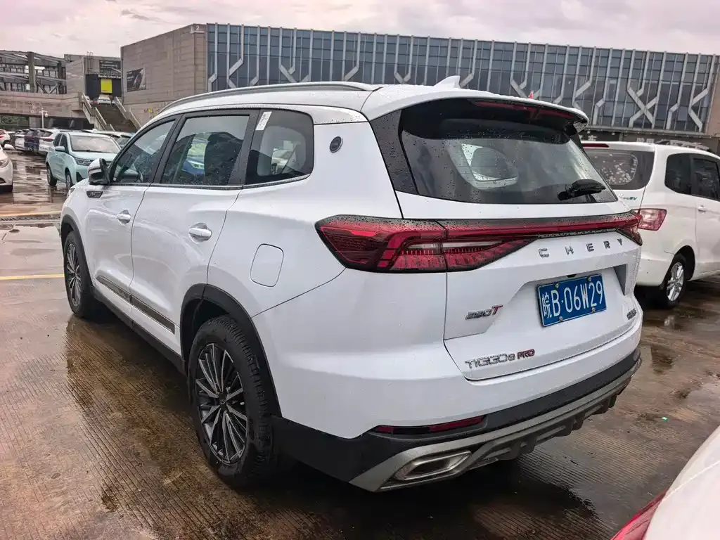 Chery Tiggo 8 PRO — фото 3
