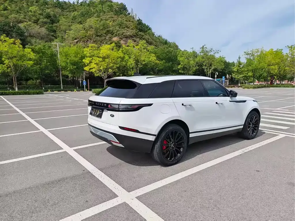 Land Rover Velar — фото 4