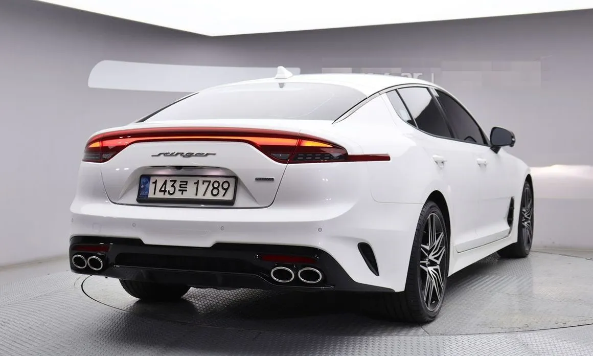 Kia Stinger — фото 9