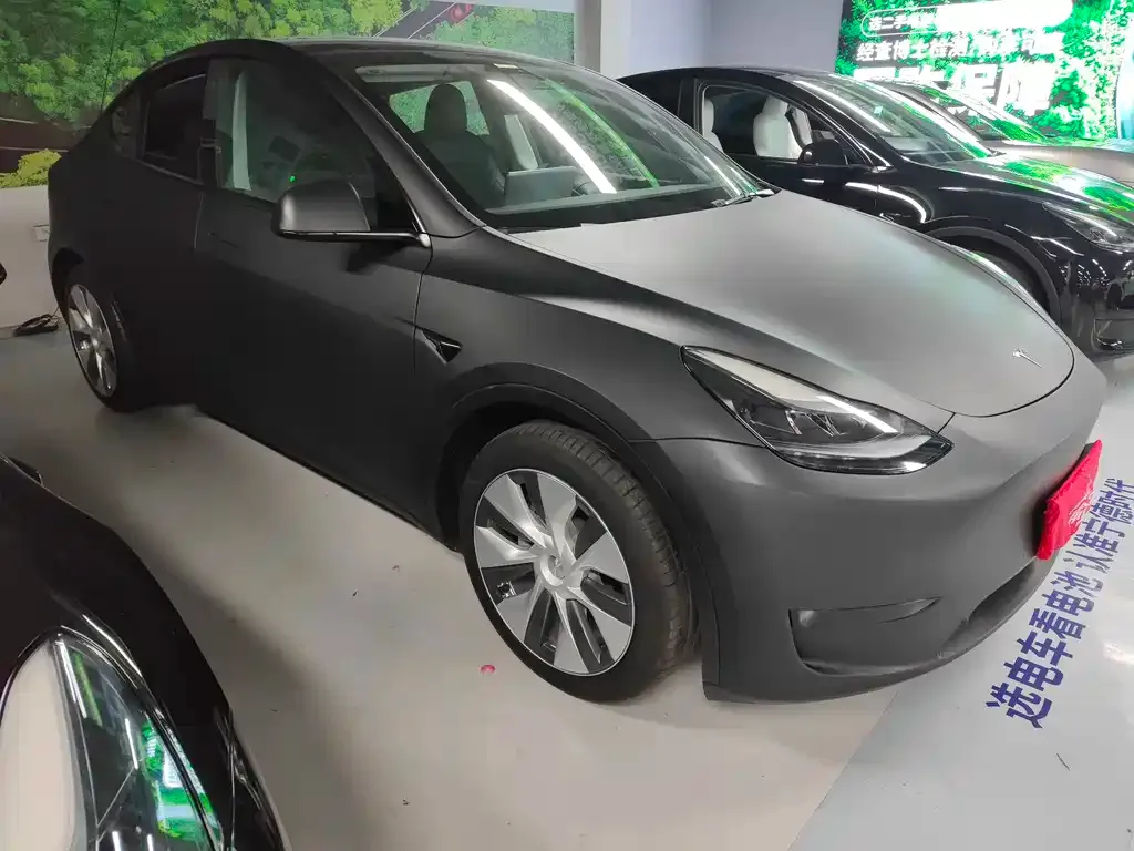 Tesla Model Y — фото 7