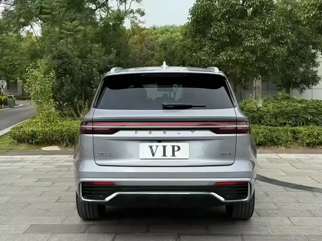 Geely Xingyue L — фото 3