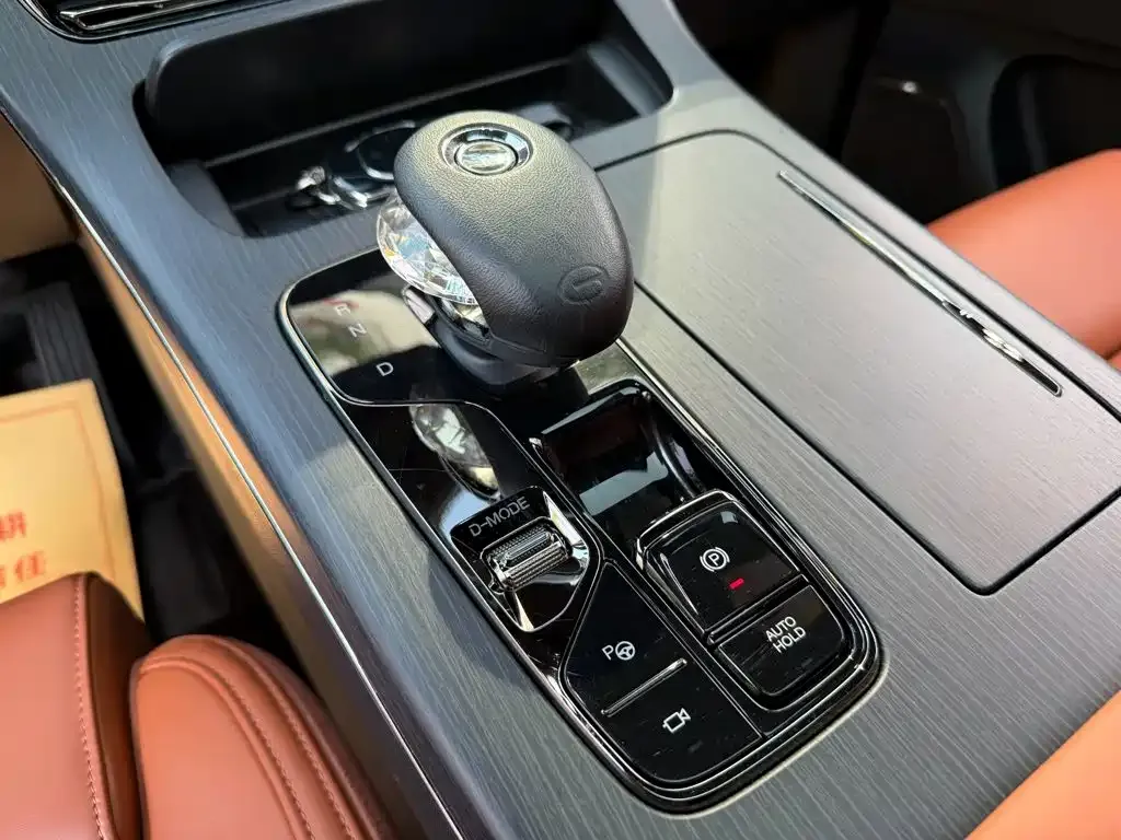 GAC Motor Trumpchi E9 — фото 9