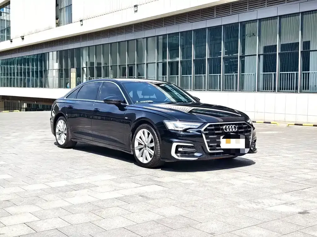 Audi A6L — фото 9