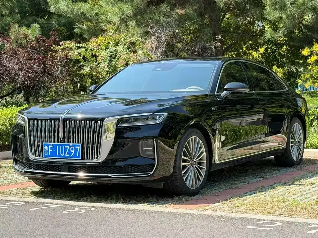 Hongqi H9 — фото 1