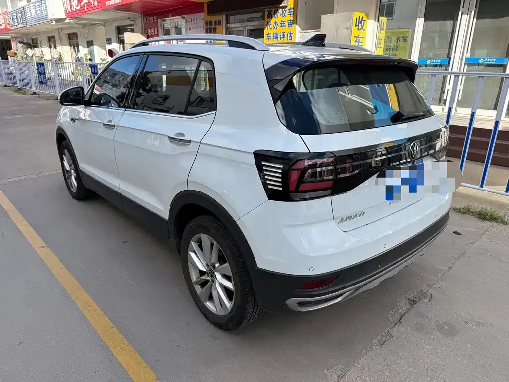Volkswagen T-Cross — фото 6