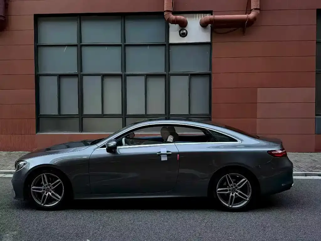 Mercedes-Benz E-Class (Import) — фото 8
