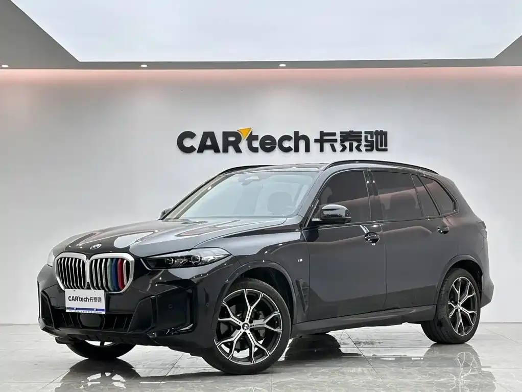 BMW X5 — фото 1