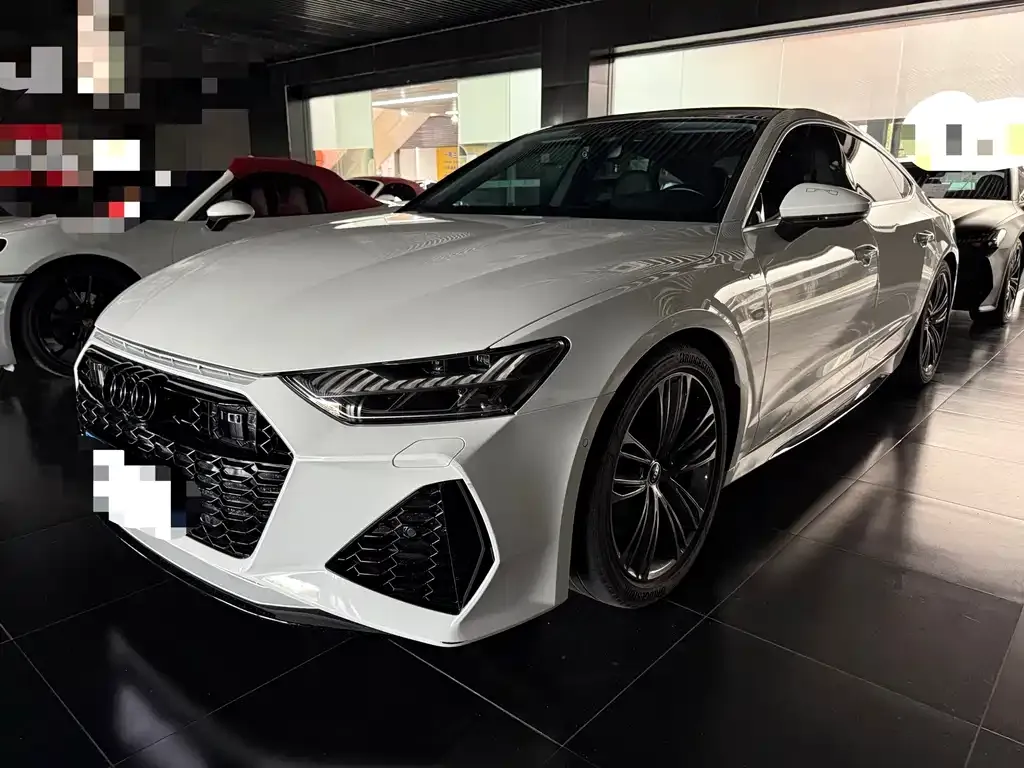 Audi A7 — фото 1