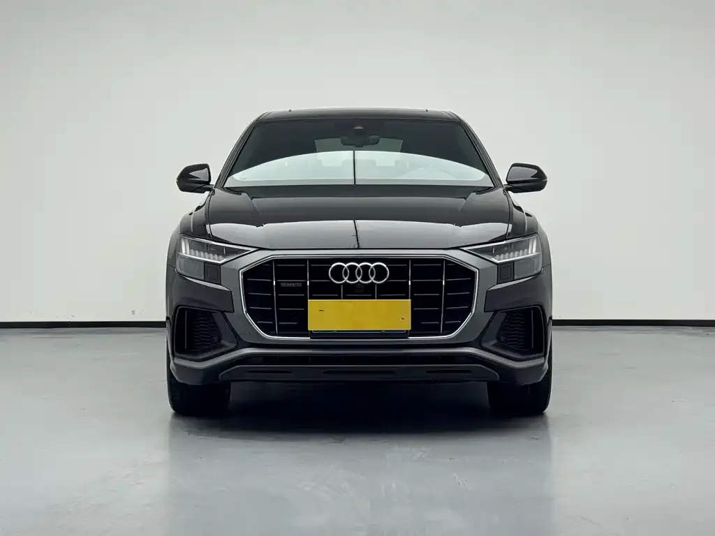 Audi Q8 — фото 2