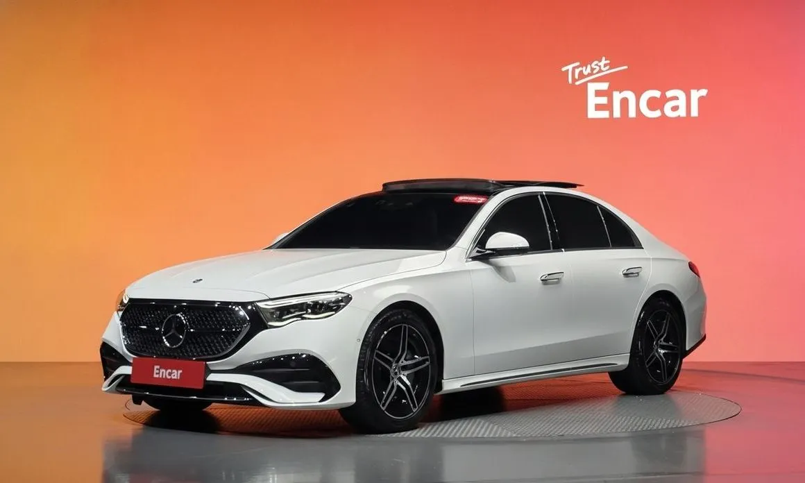 Mercedes-Benz E-Class — фото 1