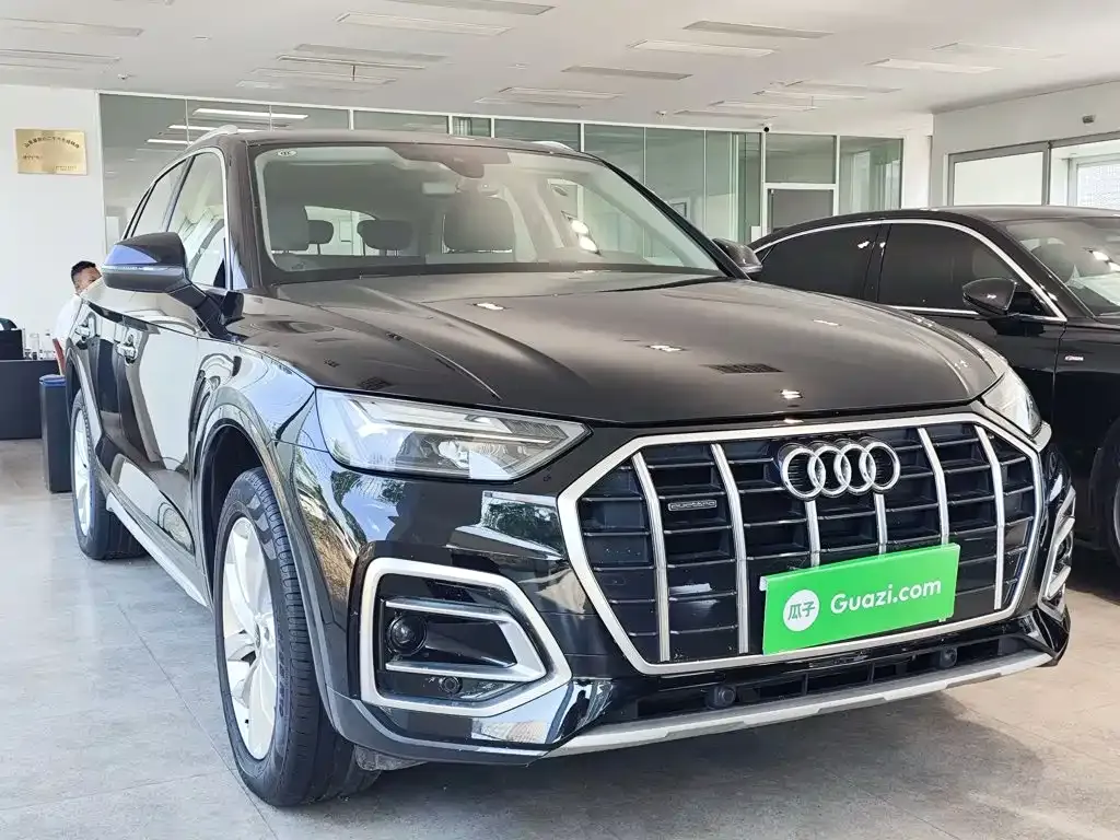Audi Q5L — фото 3