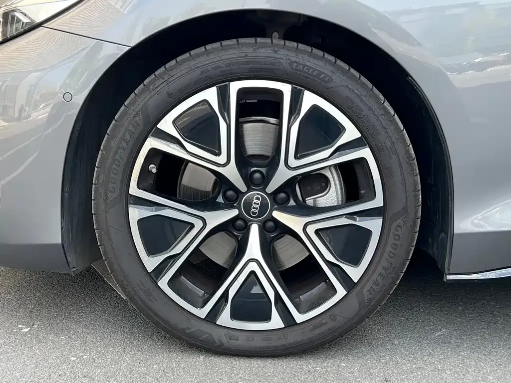 Audi A5L Sportback — фото 9