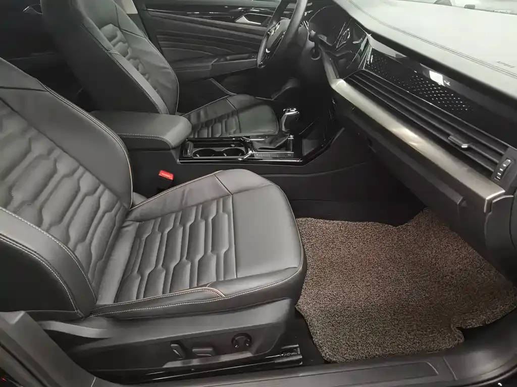 Volkswagen Passat — фото 4