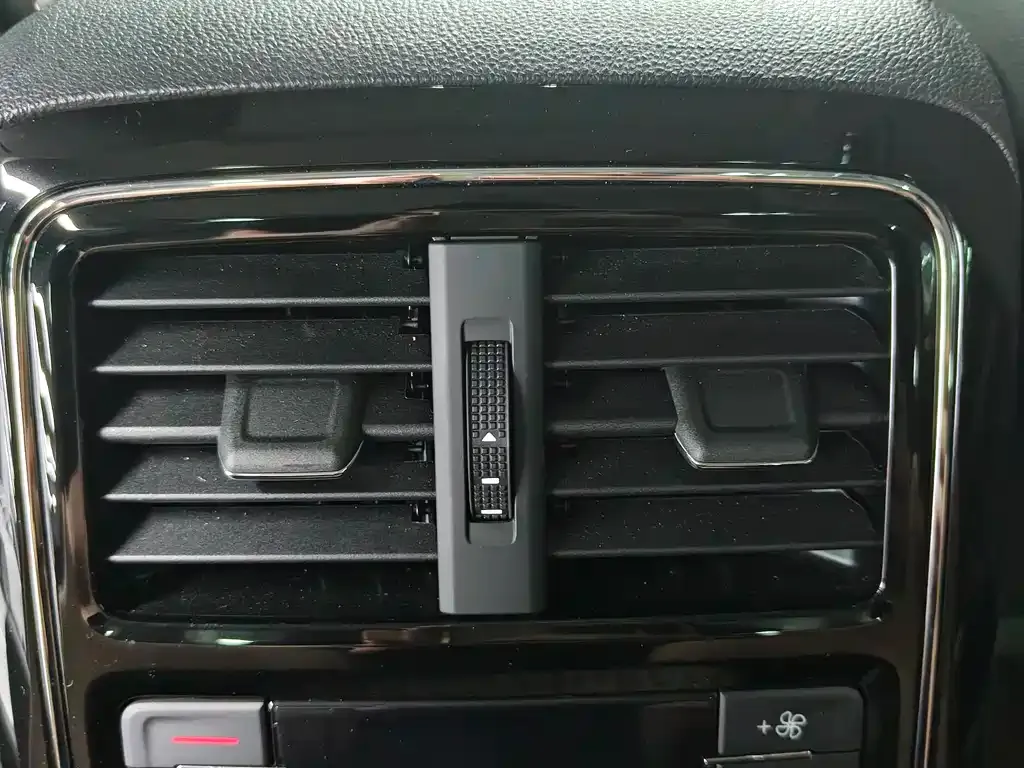 Volkswagen Passat — фото 3