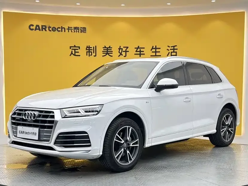Audi Q5L — фото 4