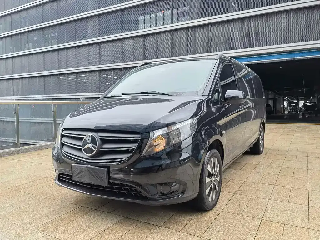 Mercedes-Benz Vito — фото 10
