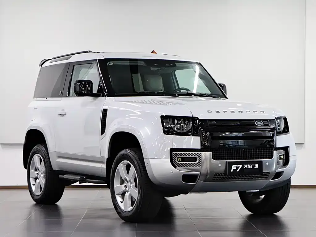 Land Rover Defender — фото 7